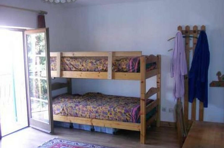 Vakantiehuis Gemütliches Haus mit Garten für 6 Pers.