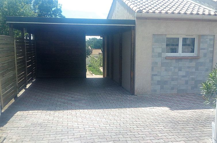 Vakantiehuis inmitten der Weinberge Lucinkas