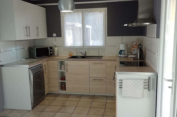 Vakantiehuis inmitten der Weinberge Lucinkas