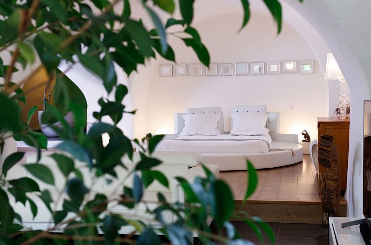 Guest house 04664402 - Apartment Languedoc / Roussillon - Appartement Domaine "Rêve d'Evan" mit Infinity-Pool