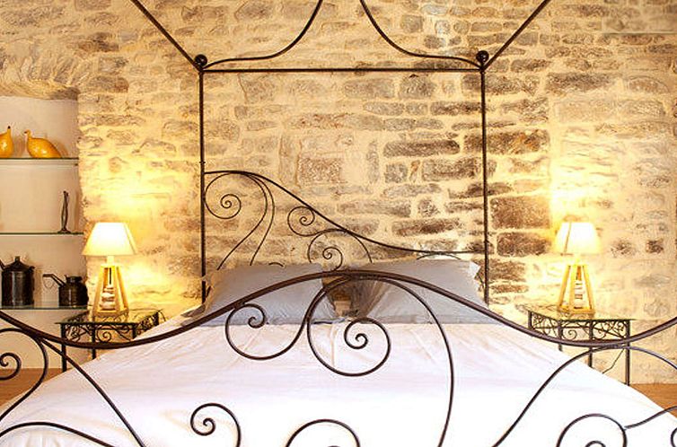 Vakantiehuis Domäne "Pavillon Mathéo" mit Infinity-Pool