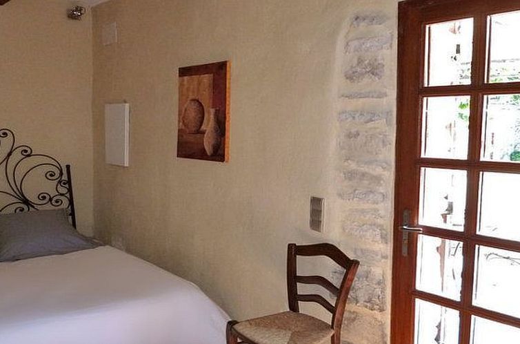 Vakantiehuis Domaine "Suite Margot" mit Infinity-Pool