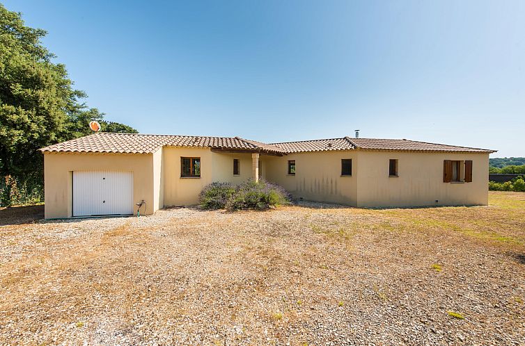 Vrijstaande woning in Collias