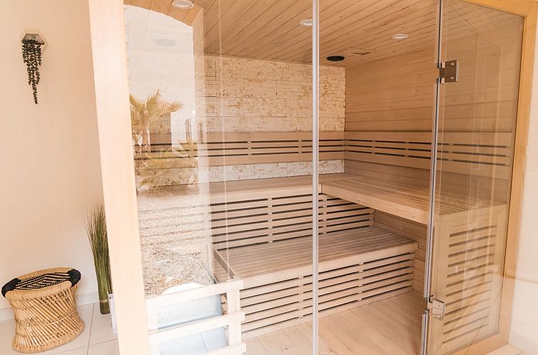 Vakantiehuis Chez Nerthe, 5-Sterne-Haus mit privatem Jacuzzi
