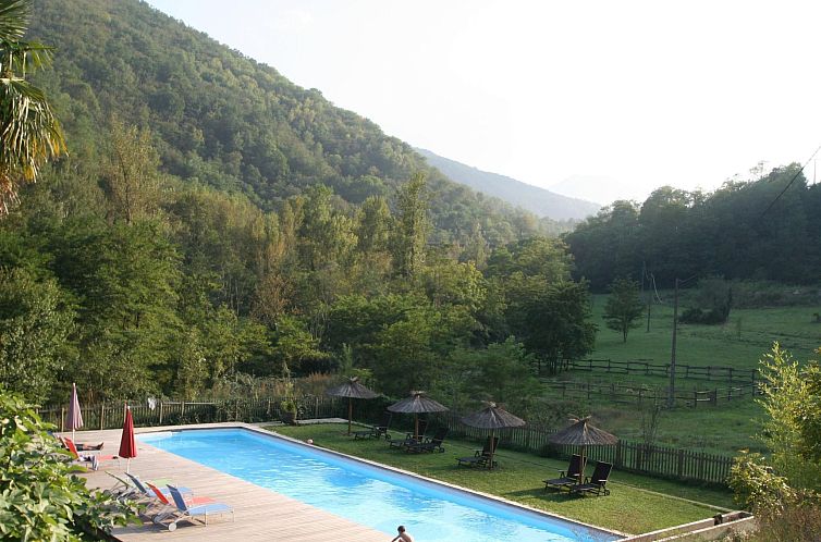 Appartement "Le Grenier" mit Pool