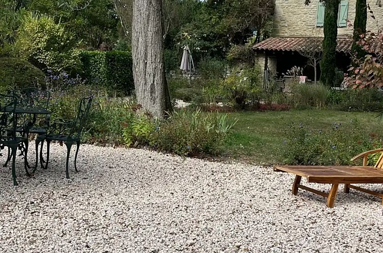 Poolhouse au Domaine le Puget