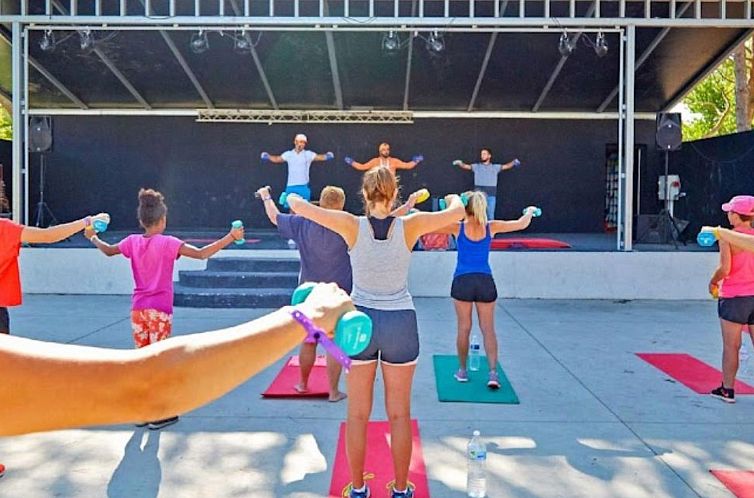 Appartement Mobilheim in idealer Lage in der Nähe aller Ann