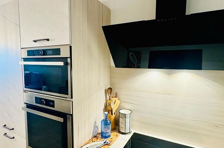 Appartement Wunderschöne renovierte Wohnung mit vollem Meer