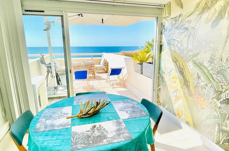 Appartement Wunderschöne renovierte Wohnung mit vollem Meer