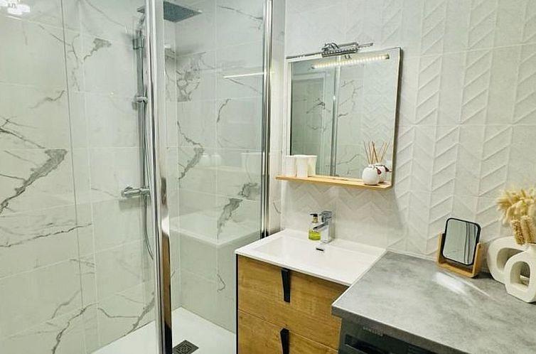 Appartement Wunderschöne renovierte Wohnung mit vollem Meer