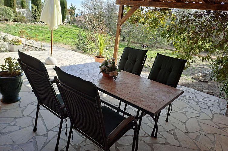 Vakantiehuis in La Livinière mit Großer Terrasse