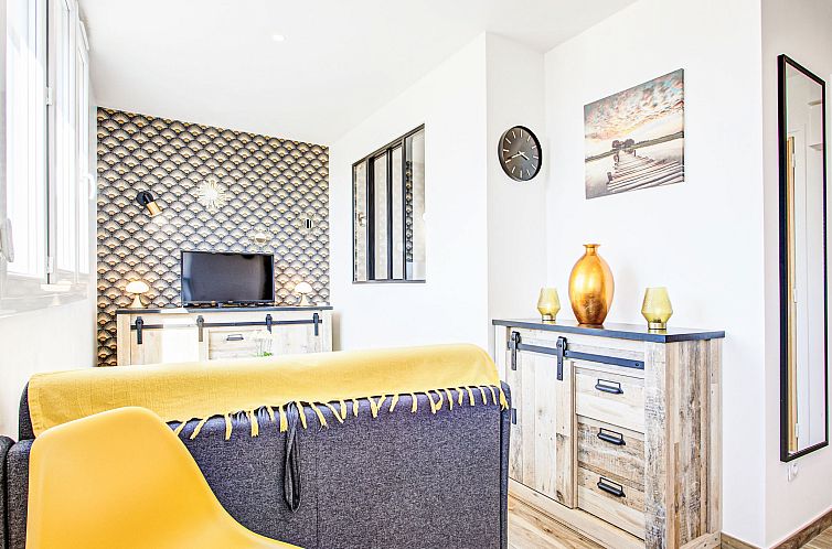 Guest house 0469224 - Apartment Languedoc / Roussillon - Appartement Ajoupa