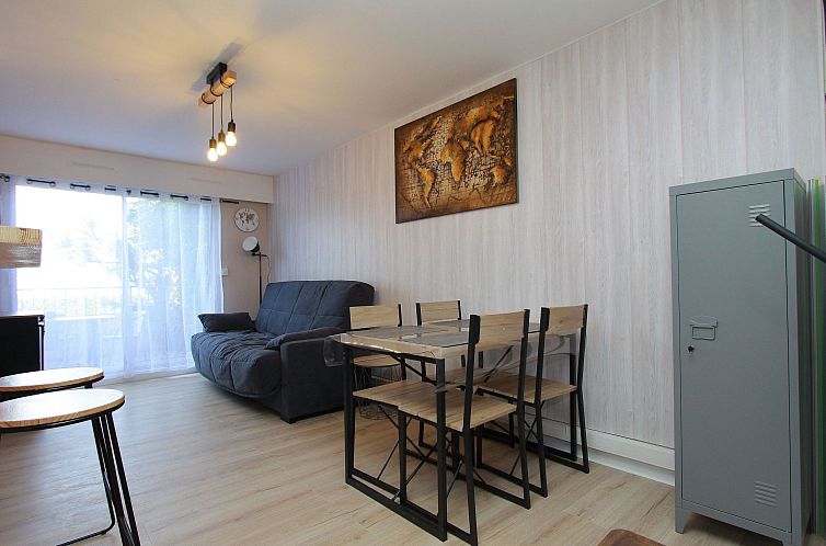 Appartement Gartengeschoss in der Nähe von Strand und Hafen