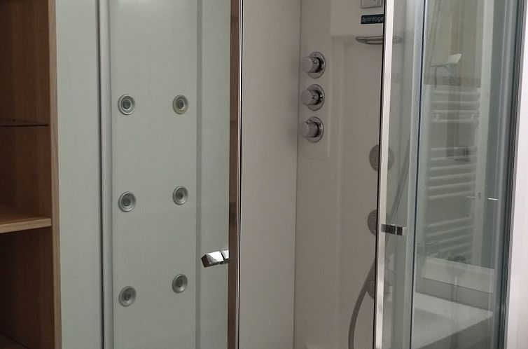 Appartement Moderne Ferienwohnung mit Meerblick