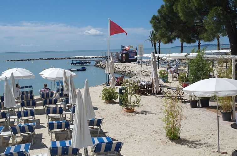 Vakantiehuis mit privatem Garten und Terrasse