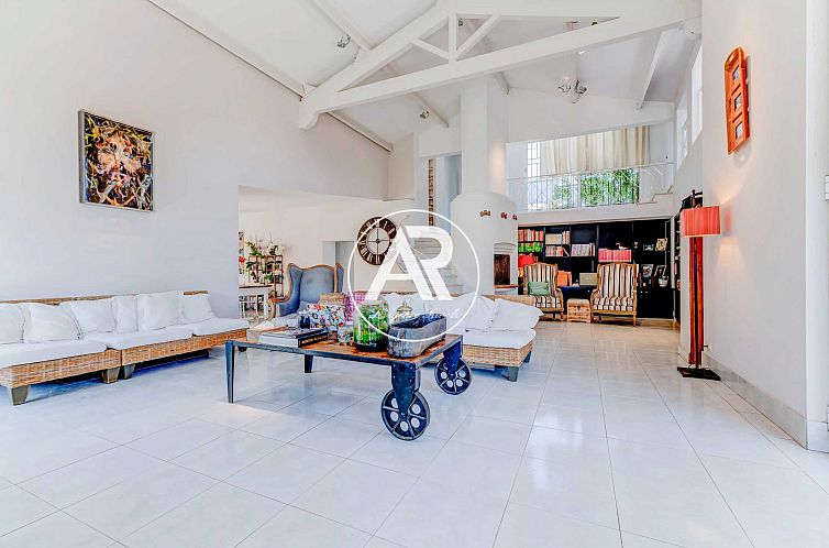 Geschakelde woning in Nice