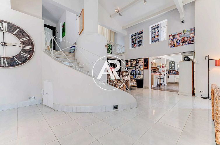 Geschakelde woning in Nice