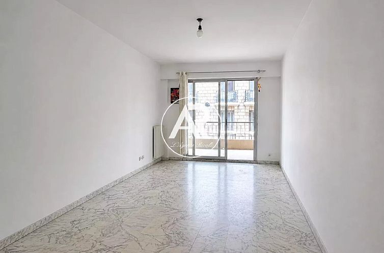 Geschakelde woning in Nice