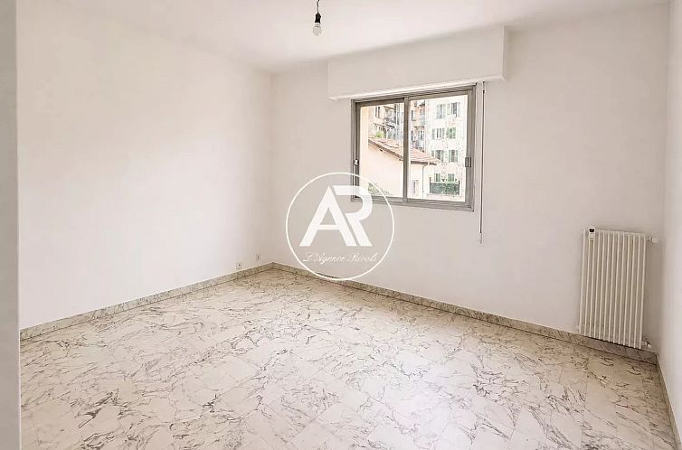 Geschakelde woning in Nice
