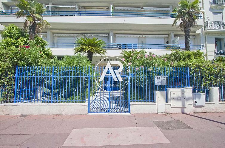 Geschakelde woning in Nice
