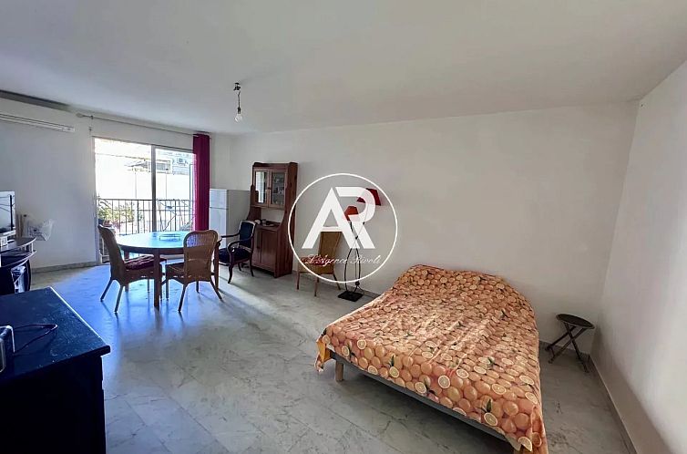 Geschakelde woning in Nice