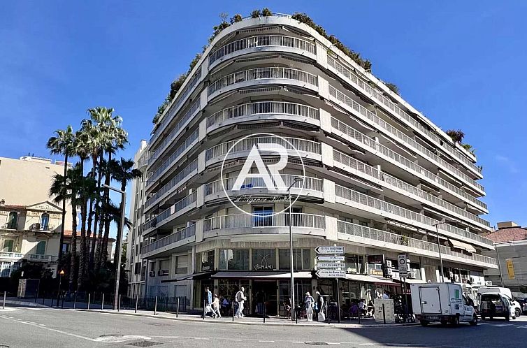 Geschakelde woning in Nice