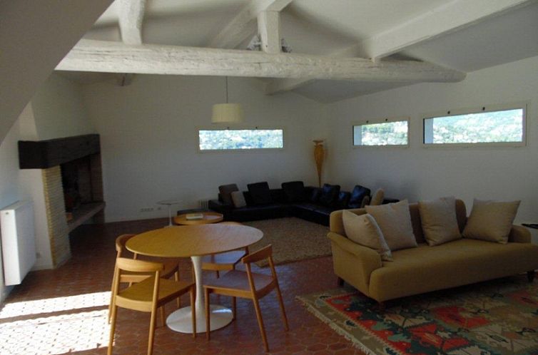 Vrijstaande woning in Nice