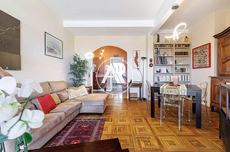 Geschakelde woning in Nice