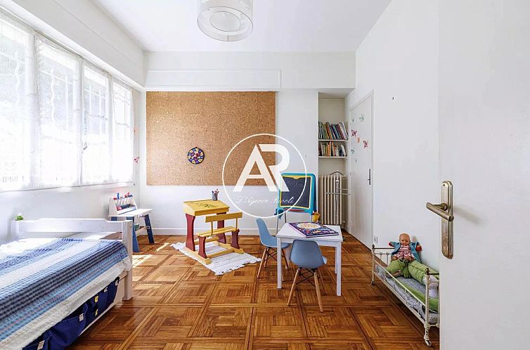 Geschakelde woning in Nice