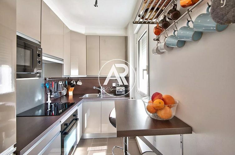 Geschakelde woning in Nice