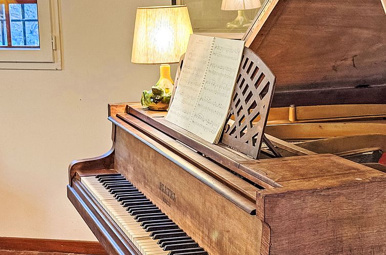 Vakantiehuis Villa 6 Chambres 12 Pers - Piscine - Clim - Wif