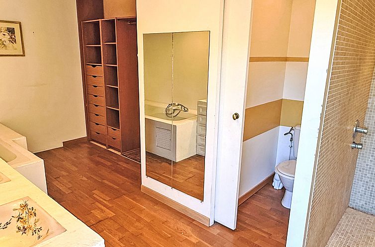 Vakantiehuis Villa 6 Chambres 12 Pers - Piscine - Clim - Wif