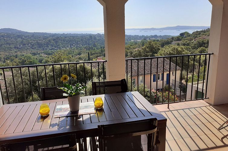 Appartement Urlaub in Port Grimaud 6 Personen Meerblick