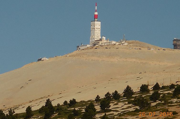 Vakantiehuis mit Pool am Fuße des Mt Ventoux
