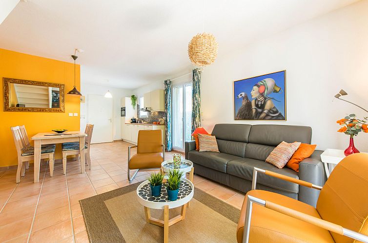 Geschakelde woning in Nans-Les-Pins