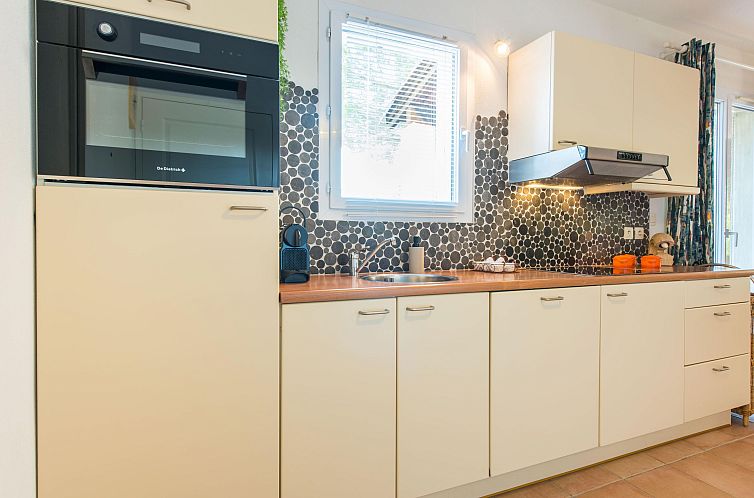 Geschakelde woning in Nans-Les-Pins