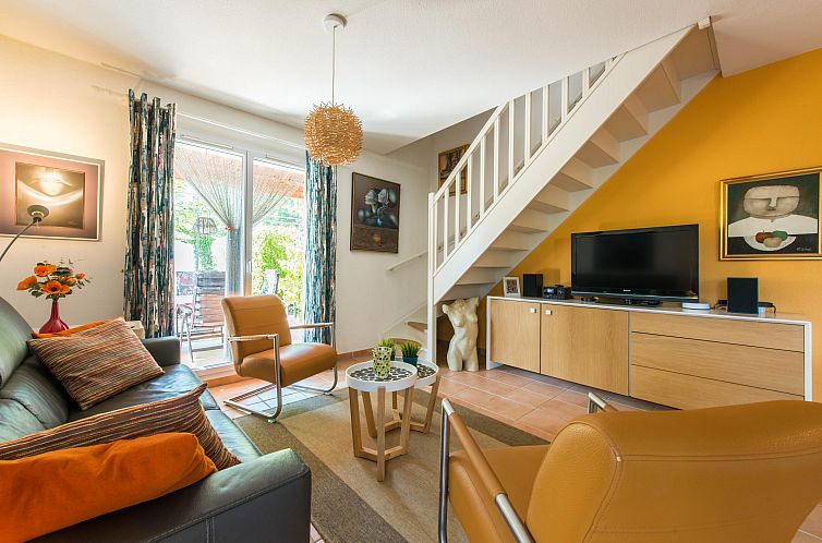 Geschakelde woning in Nans-Les-Pins