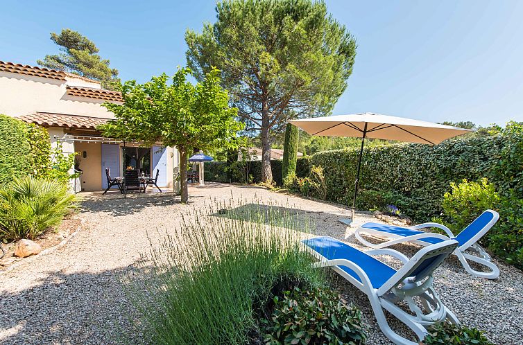 Geschakelde woning in Nans-Les-Pins