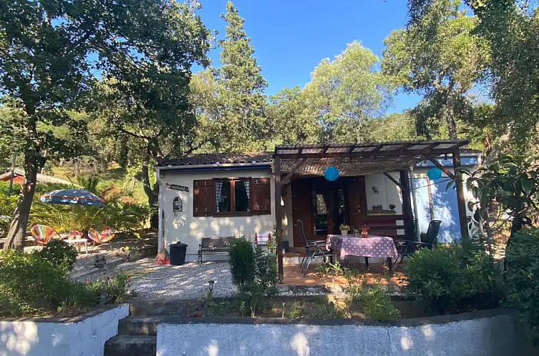 Guest house 04814155 - Chalet Provence / Cote d'Azur - Le Clochard