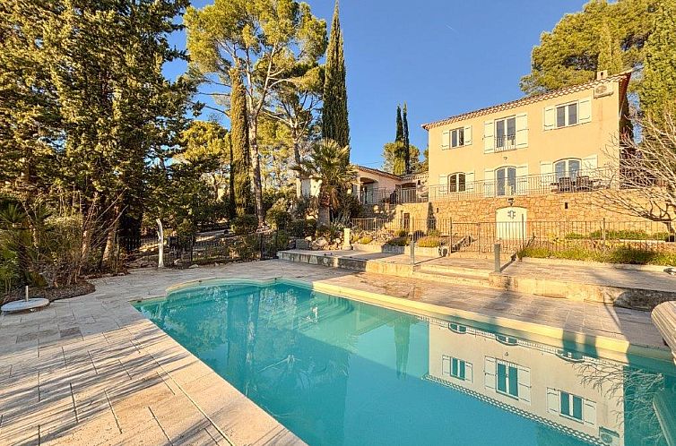 Vrijstaande woning in  Draguignan