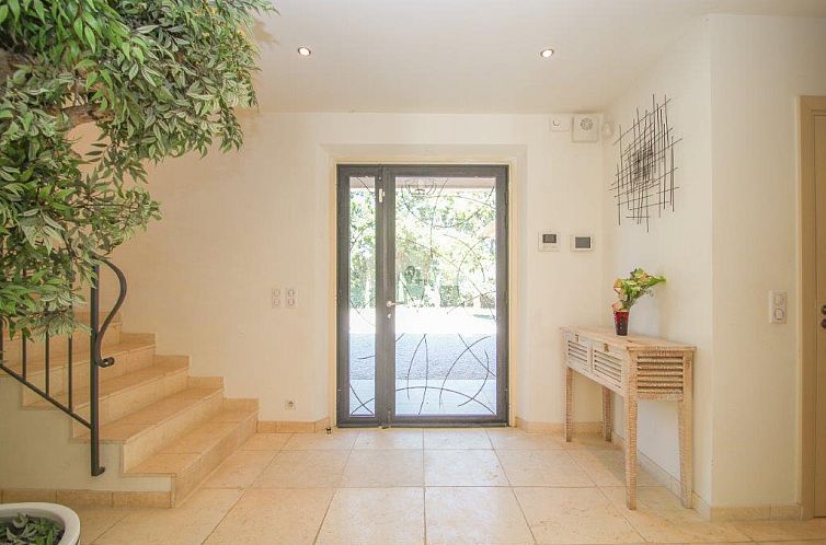 Vrijstaande woning in Callian