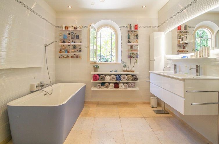 Vrijstaande woning in Callian