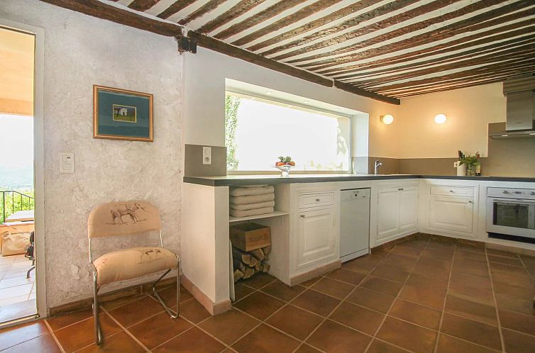 Vrijstaande woning in Callian