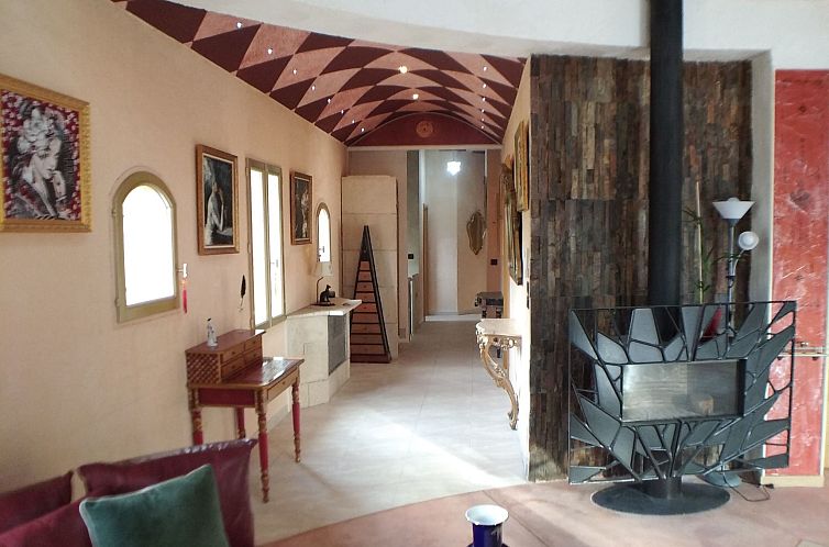 Vakantiehuis "Villa Sculpture" mit Terrasse