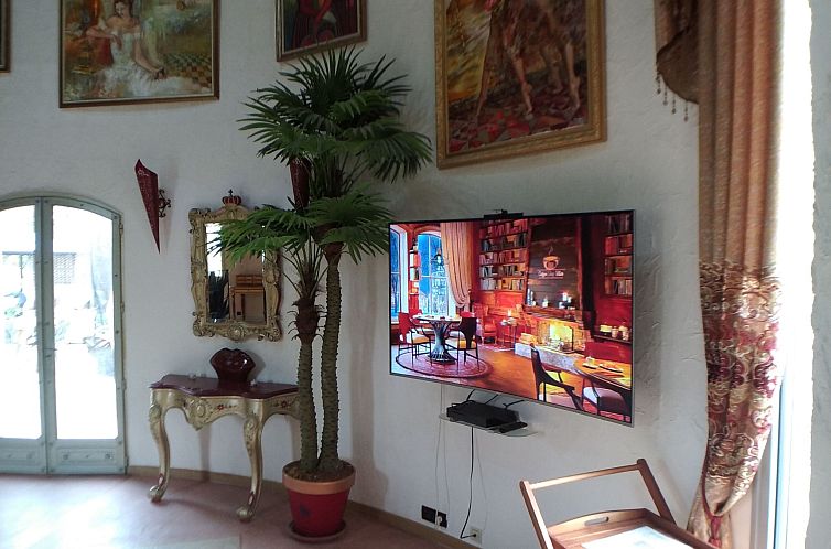 Vakantiehuis "Villa Sculpture" mit Terrasse