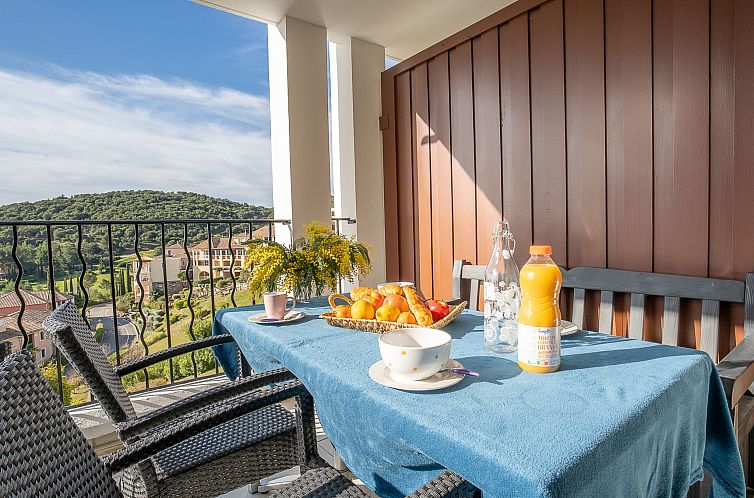 Appartement L'Esquinade (H5 201)