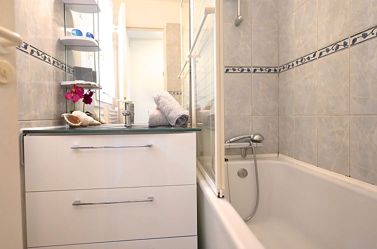 Appartement L'Esquinade (H5 201)