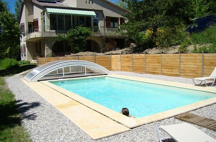 Unterkunft 048189601 - Appartement Provence / Cote d'Azur - Appartement mit Gemeinschaftspool im Diois