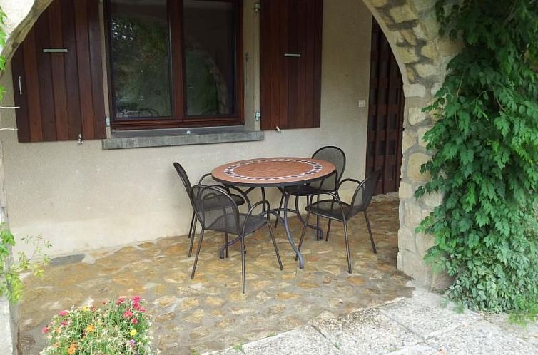 Appartement mit Gemeinschaftspool im Diois