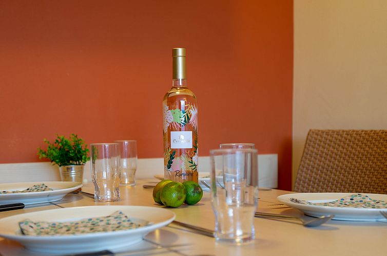 Appartement L'Esquinade F6 225